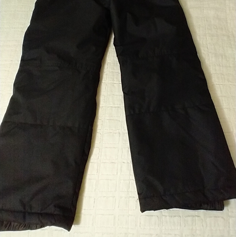 Gerry Black Snow Pant, Size 10-12, Pocket, Zipper And Snap, Winter - Picture 7 of 7